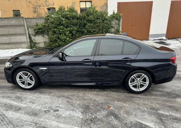 BMW Seria 5 cena 90100 przebieg: 222000, rok produkcji 2015 z Szczecin małe 106